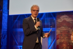 0001-0715-Portfolio-institutionell-Awards-11.03.2026