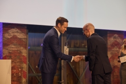 0034-1567-Portfolio-institutionell-Awards-11.03.2026