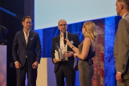 0035-1590-Portfolio-institutionell-Awards-11.03.2026