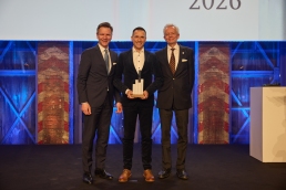 0046-2061-Portfolio-institutionell-Awards-11.03.2026