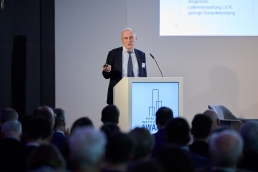 0022-1242-Portfolio-institutionell-Jahreskonferenz-11.03.2026