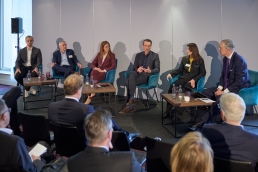 0042-2228-Portfolio-institutionell-Jahreskonferenz-11.03.2026