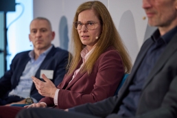 0046-2074-Portfolio-institutionell-Jahreskonferenz-11.03.2026