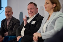 0072-3132-Portfolio-institutionell-Jahreskonferenz-11.03.2026