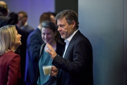 0099-0178-Portfolio-institutionell-Jahreskonferenz-11.03.2026