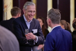 0154-Portfolio-institutionell-Abendessen-10.03.2026